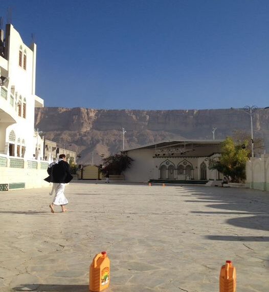 This post probably is for those parents from abroad who have sons studying in Dar al Mustafa.

This photo was taken at t…